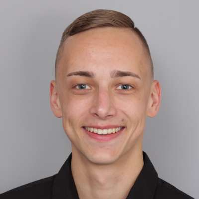 Dominik-Weissmann-400x400 Dominik-Weissmann-400x400